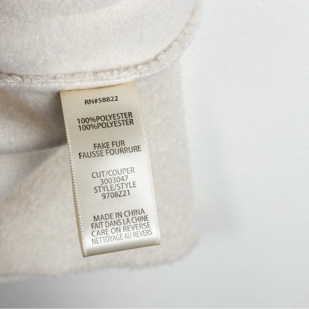 NWT Max Studio Cream Sherpa Clasp Front Jacket Sz M - Picture 9 of 10